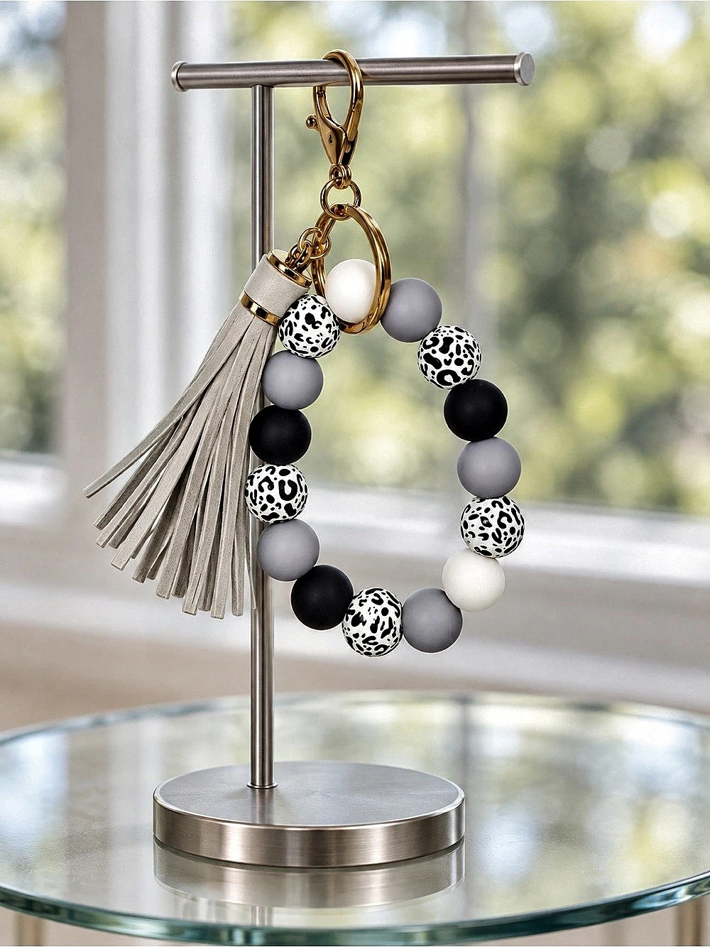 Beaded Tassel Bracelet in White & Black Like New